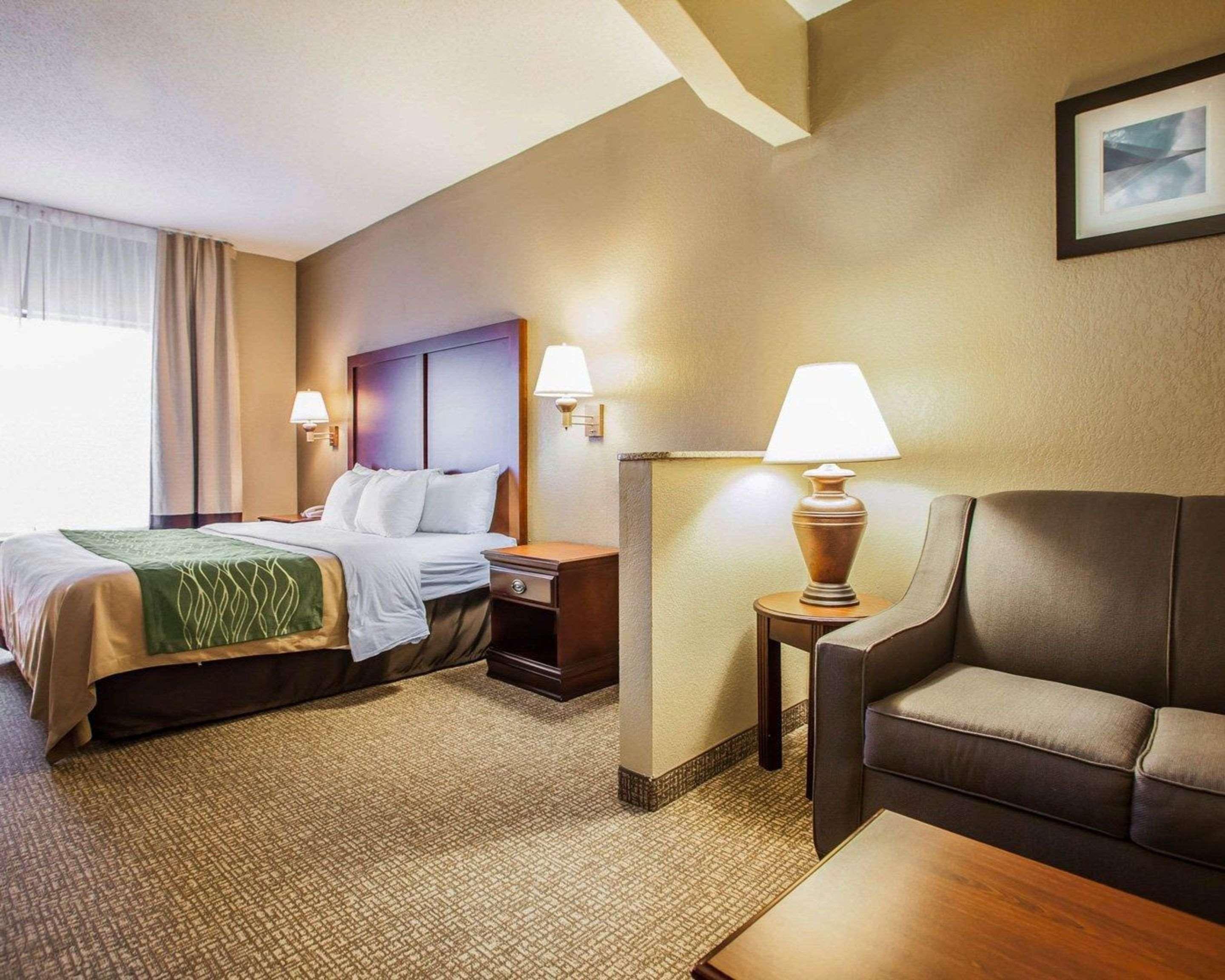 Comfort Inn & Suites St Louis-O'Fallon Ngoại thất bức ảnh