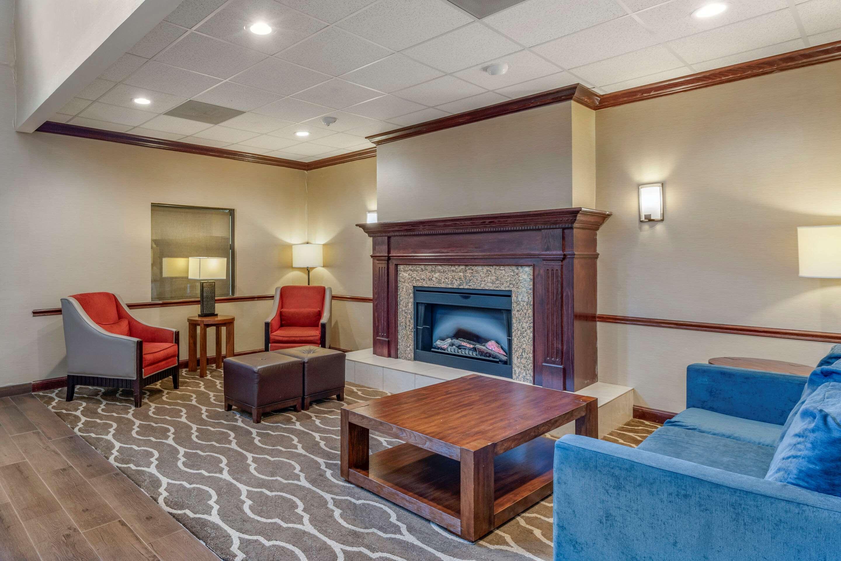 Comfort Inn & Suites St Louis-O'Fallon Ngoại thất bức ảnh