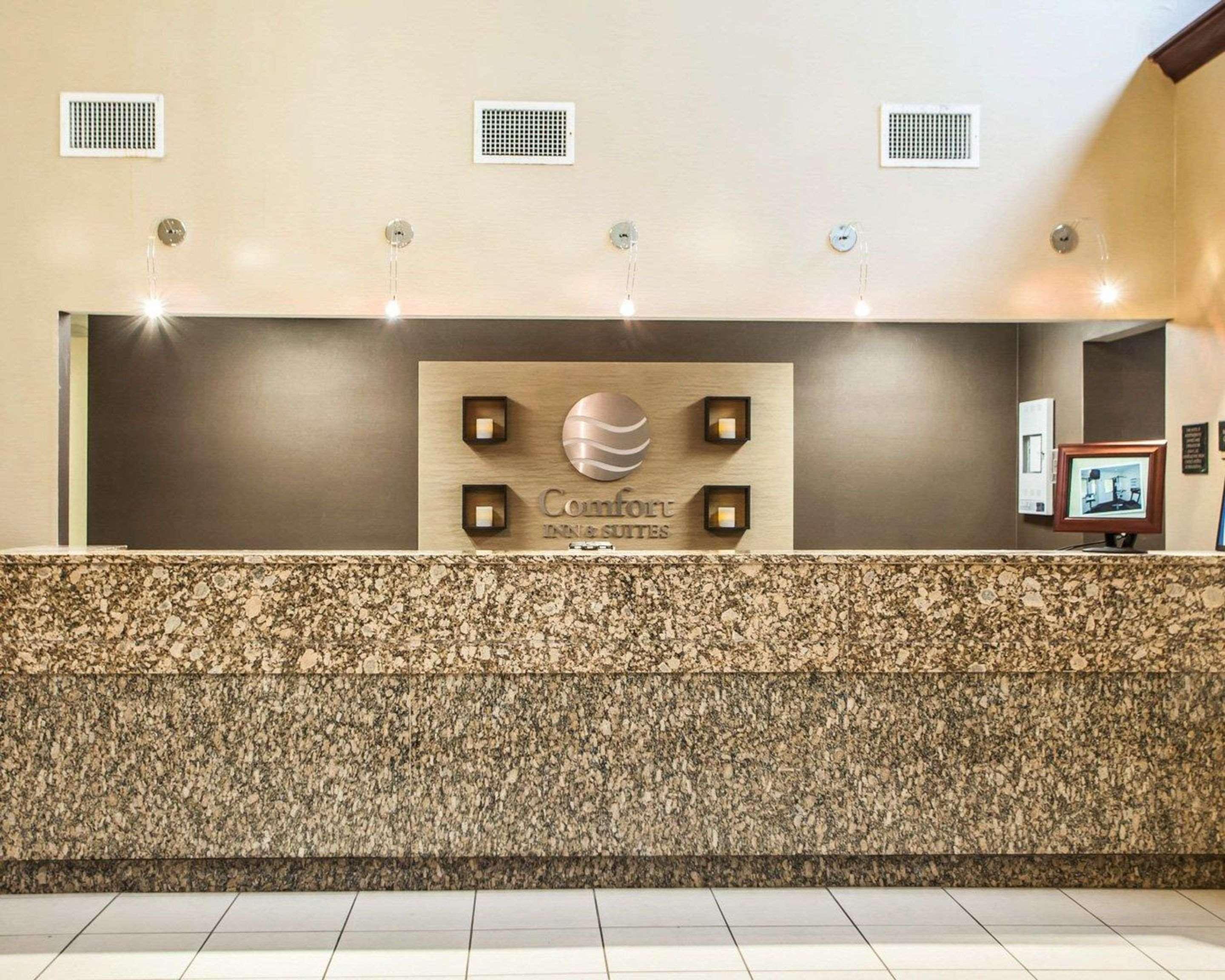 Comfort Inn & Suites St Louis-O'Fallon Ngoại thất bức ảnh