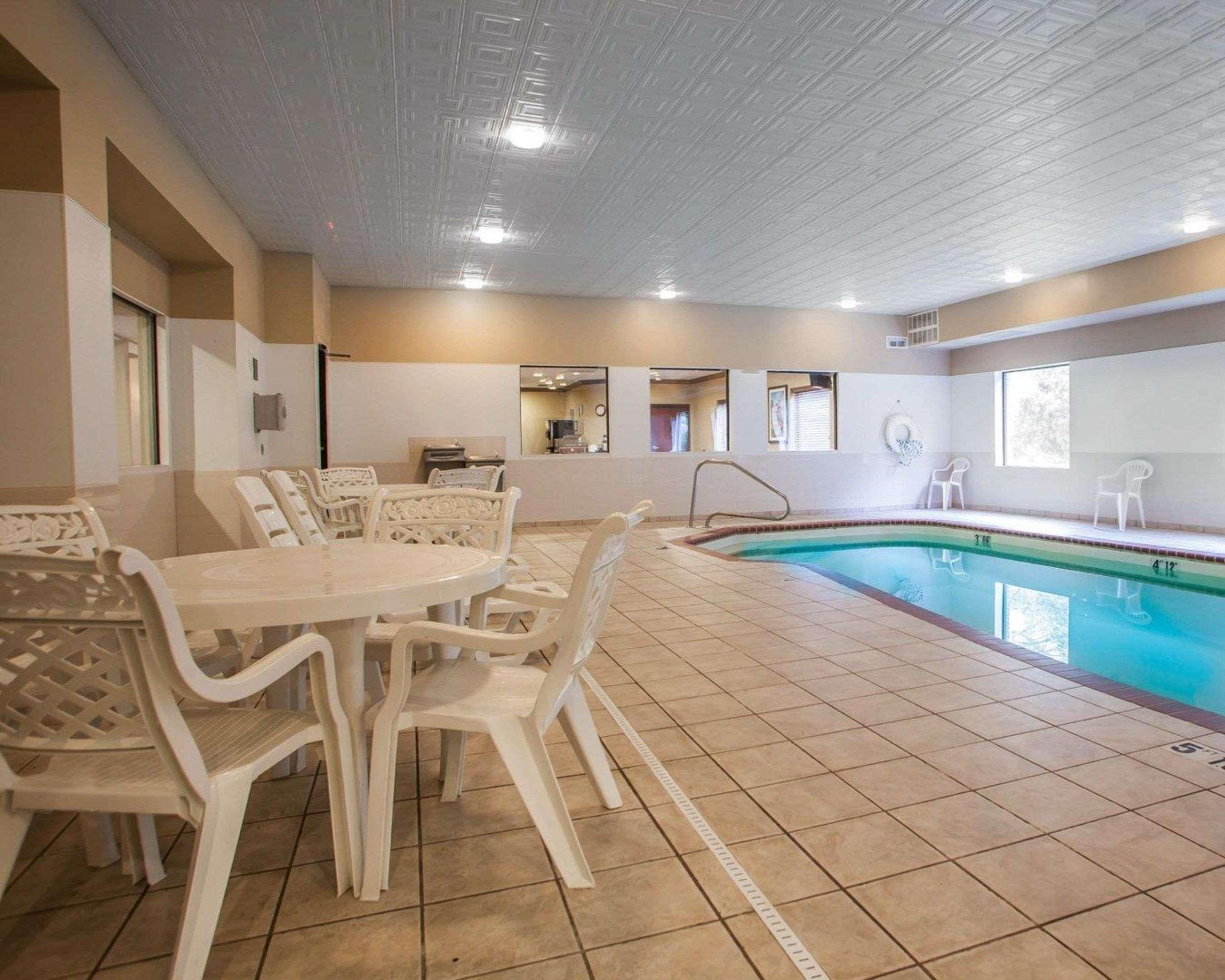 Comfort Inn & Suites St Louis-O'Fallon Ngoại thất bức ảnh