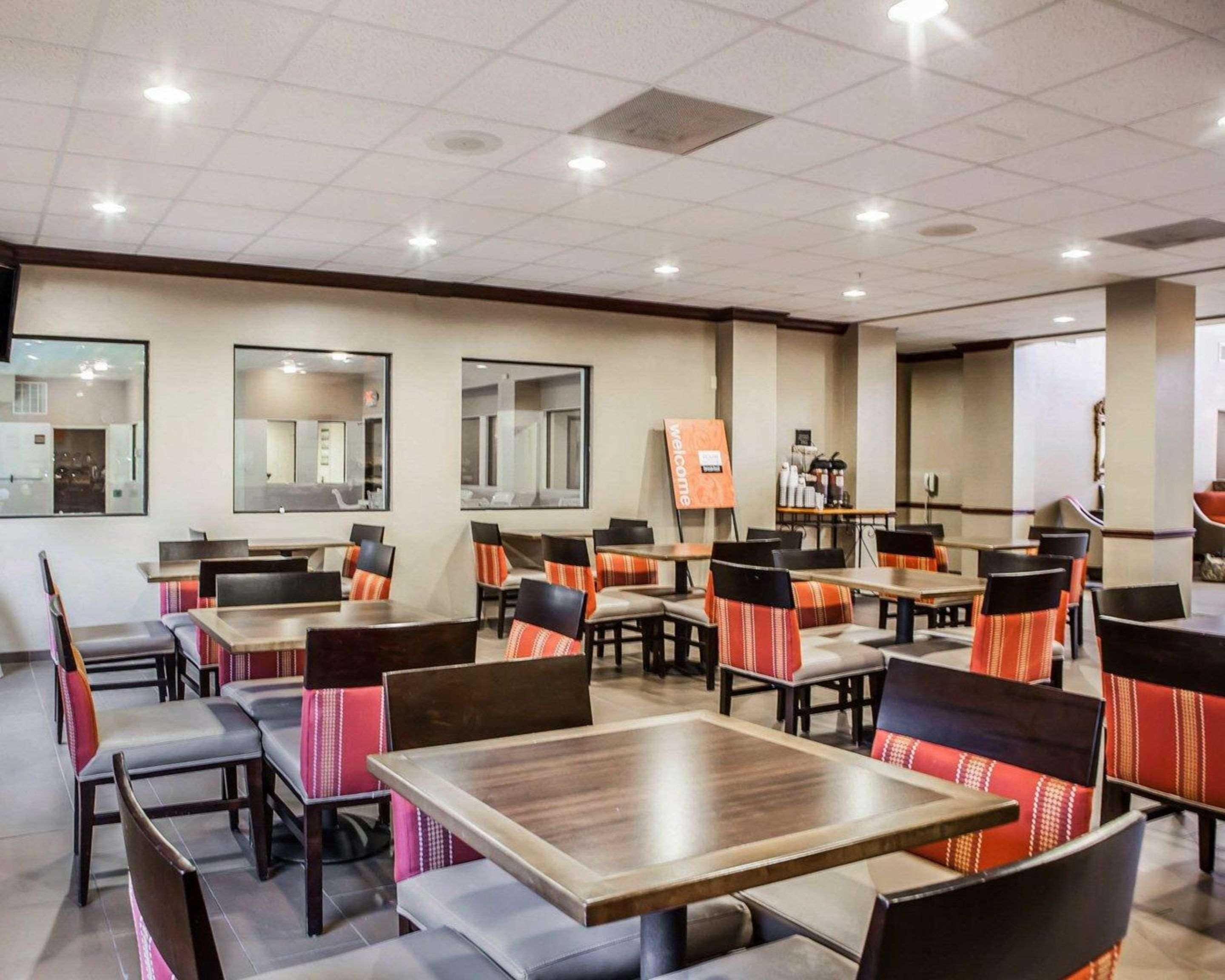 Comfort Inn & Suites St Louis-O'Fallon Ngoại thất bức ảnh