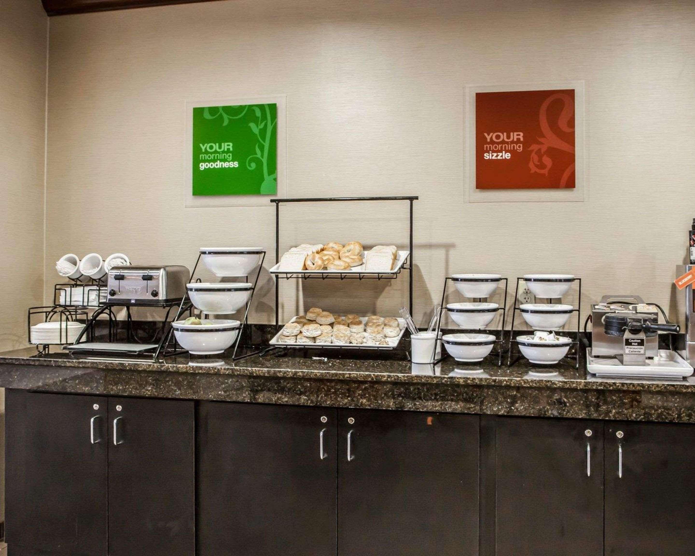 Comfort Inn & Suites St Louis-O'Fallon Ngoại thất bức ảnh